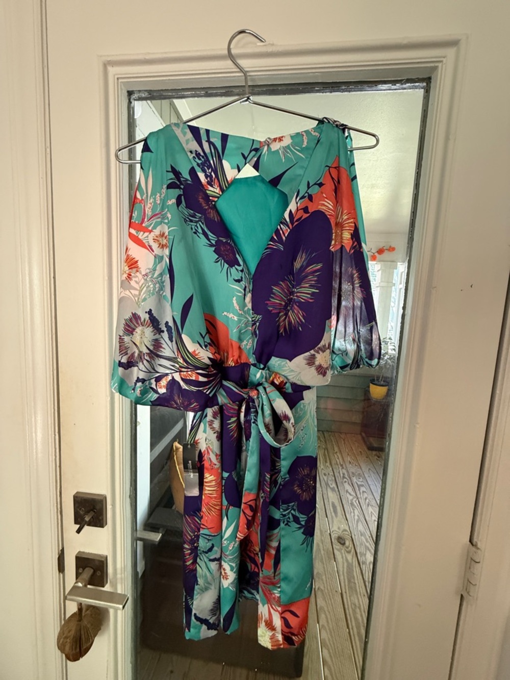 🌺Bisou Bisou Tropical Floral Blouson Dress 🌺 NWT Size 6 - Picture 2 of 2